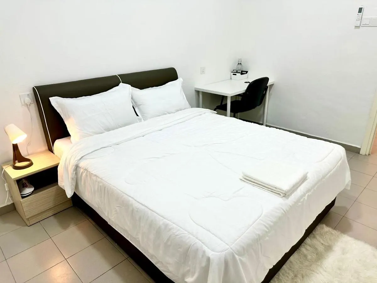 Three Homestay Perai